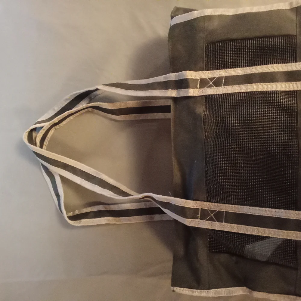 Stylish animal carry case